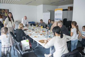 Workshop für Ukraine Flüchtlinge in der Geschäftsstelle des DBW